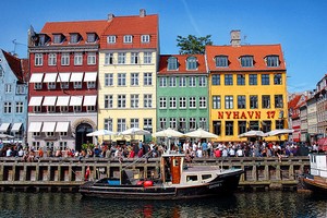 Alquiler de coches barato en Copenhague ✓ Nuestras ofertas de alquiler de coches incluyen seguro  ✓ y kilometraje ilimitado ✓ en la mayoría de los destinos.