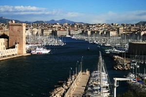 Alquiler de coches barato en Marsella ✓ Nuestras ofertas de alquiler de coches incluyen seguro  ✓ y kilometraje ilimitado ✓ en la mayoría de los destinos.