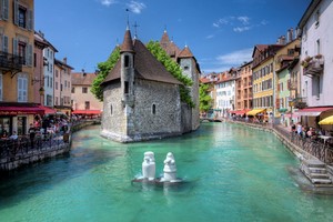 Alquiler de coches Annecy