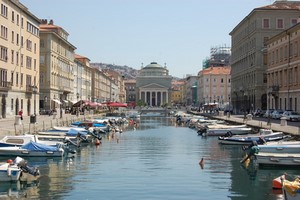 Alquiler de coches Trieste
